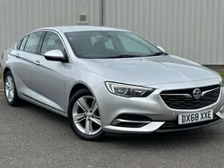 Used 2018 Vauxhall Insignia Sport | £8,495 (Fair price)