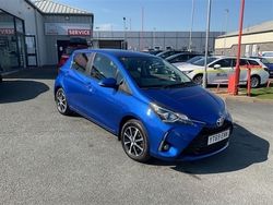 Blue Used 2019 Toyota Yaris Hatchback | £10,495 (Fair price)