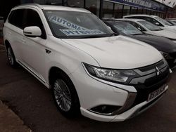 White Used 2020 Mitsubishi Outlander P-HEV Estate | £15,771 (Fair price)