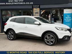 White Used 2015 Renault Kadjar Dynamique SUV | £6,500 (Fair price)