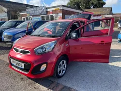Red Used 2013 Kia Picanto Hatchback | £3,999 (Fair price)