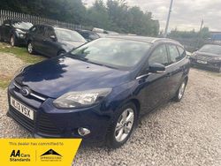 Blue Used 2013 Ford Focus Zetec Estate | £3,995 (Fair price)