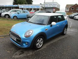 Blue Used 2018 Mini Cooper Hatch Hatchback | £10,995 (Fair price)