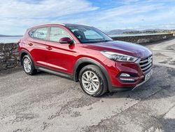 Red Used 2016 Hyundai Tucson SE SUV | £12,295 (Good price)