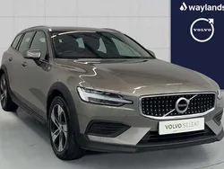 Used 2022 Volvo V60 CC Estate | £31,801 (A bit pricey)