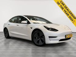 White Used 2021 Tesla Model 3 Standard Range Sedan | £18,399 (Fair price)