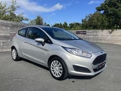 Silver Used 2016 Ford Fiesta Style Hatchback | £5,995 (Good price)