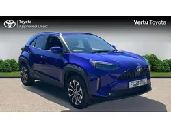 Blue Used 2025 Toyota Yaris Cross Design SUV | £25,407 (Fair price)