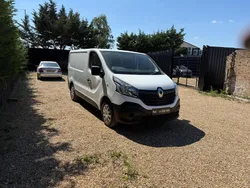 White Used 2015 Renault Trafic Business Van | £4,450 (Super price)