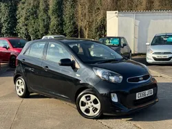 Black Used 2016 Kia Picanto Hatchback | £4,190 (Fair price)