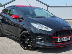 Black Used 2016 Ford Fiesta Zetec Hatchback | £4,895 (Fair price)