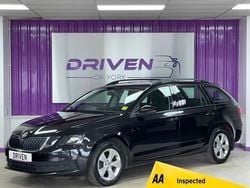 Black black Used 2018 Skoda Octavia Estate | £11,220 (Fair price)