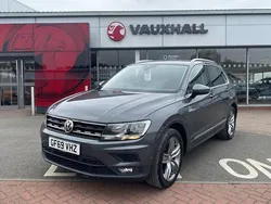 Grey Used 2019 VW Tiguan Match SUV | £17,582 (Good price)