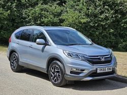 Silver Used 2016 Honda CR-V SE Plus SUV | £11,488 (A bit pricey)