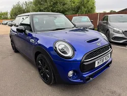 Blue Used 2018 Mini Cooper S Hatch Hatchback | £11,969 (Fair price)