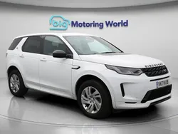 White Used 2022 Land Rover Discovery Sport SE Dynamic SUV | £26,000 (Fair price)