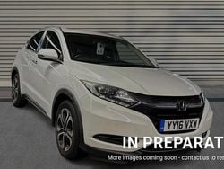 White Used 2016 Honda HR-V EX SUV | £10,284 (Expensive)