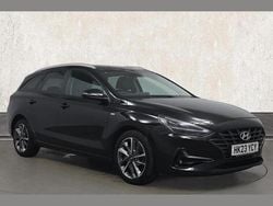 Black Used 2023 Hyundai i30 Premium Estate | £14,990 (Fair price)