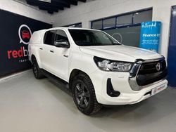 White Used 2022 Toyota HiLux Pickup | £17,450 (Fair price)