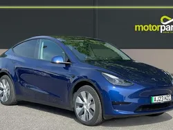 Blue Used 2023 Tesla Model Y SUV | £23,800 (Good price)