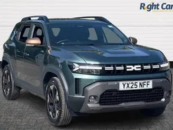 Cedar green New 2025 Dacia Duster Extreme SUV | £25,999 (Fair price)