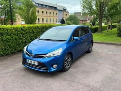 Blue Used 2014 Toyota Verso MPV | £3,195 (Fair price)