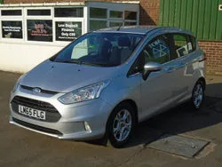 Moondust silver Used 2015 Ford B-MAX Zetec MPV | £7,490 (Fair price)