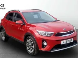 Red Used 2019 Kia Stonic 3 SUV | £10,995 (Fair price)