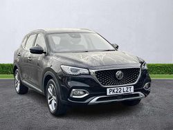 Black Used 2022 MG HS Excite SUV | £13,899 (Fair price)