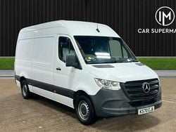 White Used 2020 Mercedes Sprinter Progressive Van | £15,885 (A bit pricey)