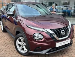 Red Used 2022 Nissan Juke N-Connecta SUV | £14,399 (Fair price)