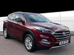 Red Used 2015 Hyundai Tucson SE SUV | £8,495 (Fair price)