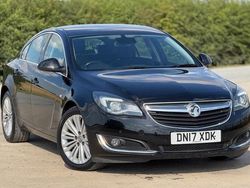 Black Used 2017 Vauxhall Insignia Hatchback | £4,250 (Good price)