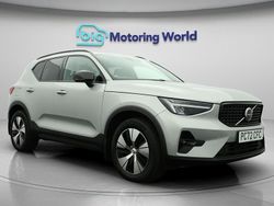 Silver Used 2022 Volvo XC40 Plus SUV | £25,600 (Good price)