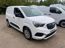 White Used 2020 Vauxhall Combo Edition MPV | £6,995 (Fair price)