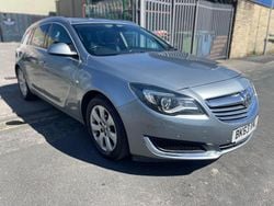 Silver Used 2013 Vauxhall Insignia Estate | £2,995 (Good price)