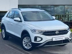 Pure white New 2025 VW T-Roc Life SUV | £25,253 (Fair price)