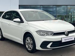 Pure white Used 2021 VW Polo Life Hatchback | £13,904 (Fair price)