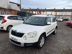 White Used 2013 Skoda Yeti SE SUV | £4,885 (Good price)