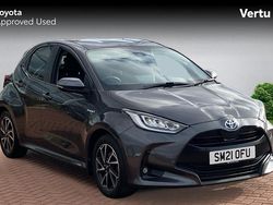 Used 2025 Toyota Yaris Hybrid Design Hatchback | £15,942 (Super price)