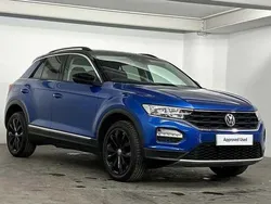 Blue Used 2019 VW T-Roc Design SUV | £12,790 (Fair price)