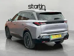 Grey Used 2024 Peugeot e-5008 GT SUV | £39,950