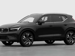 Onyx black New 2025 Volvo XC40 Ultra SUV | £45,210 (Fair price)