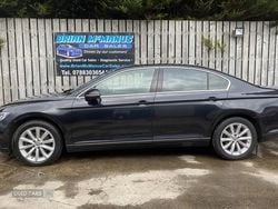 Black Used 2016 VW Passat Business Sedan | £8,450 (Fair price)