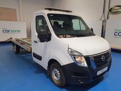White Used 2020 Nissan NV400 Tekna Van | £13,500