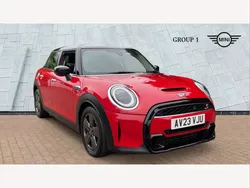 Chili red Used 2023 Mini Cooper S Comfort Hatchback | £20,395 (Good price)
