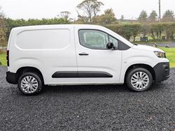 White Used 2021 Peugeot Partner Premium Van | £7,850 (Fair price)