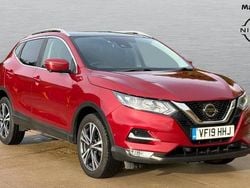Red Used 2019 Nissan Qashqai N-Connecta SUV | £12,151 (Good price)
