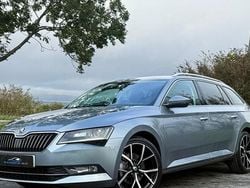 Grey Used 2017 Skoda Superb SE L Executive Estate | £11,945 (Fair price)