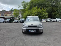 Silver Used 2010 Kia Soul 2 SUV | £3,395 (Fair price)